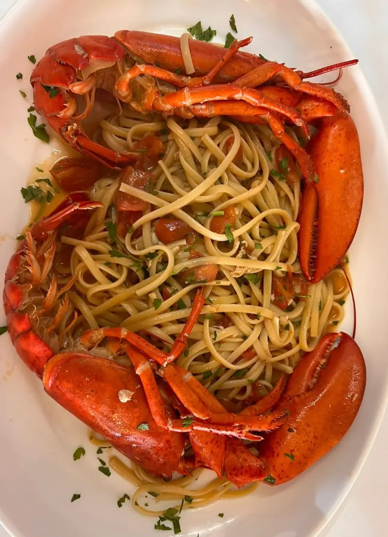 Lobster linguini
