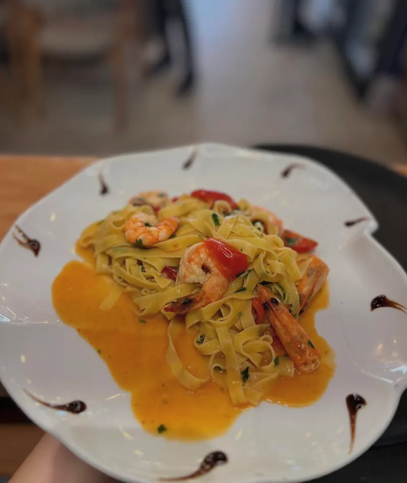 Shrimp pasta